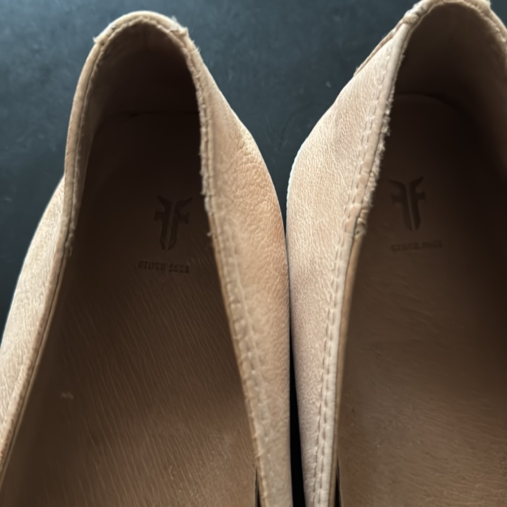 RARE COLOR Frye Tan Slip-On Women's Slip on Sneakers Melanie Nubuck 11 - Picture 2 of 4